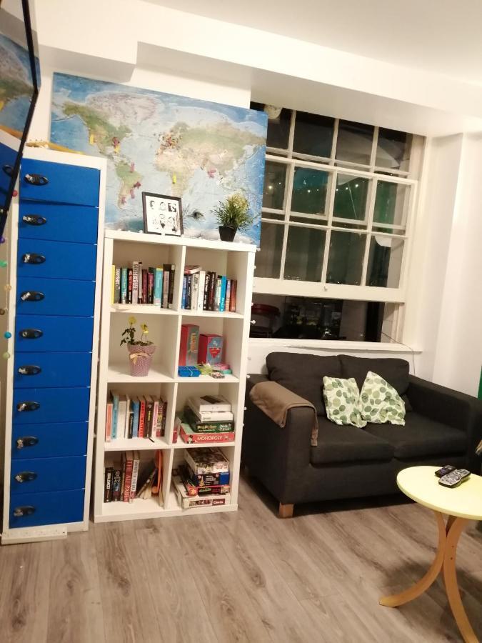 Gallery Hyde Park Лондон Екстер'єр фото